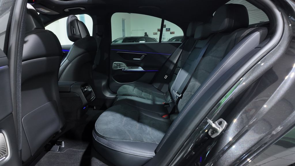 Mercedes-Benz E 220 2024