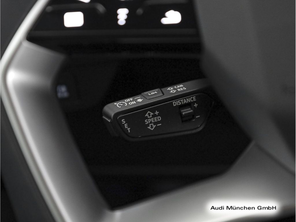 Audi Q4 e-tron 2025