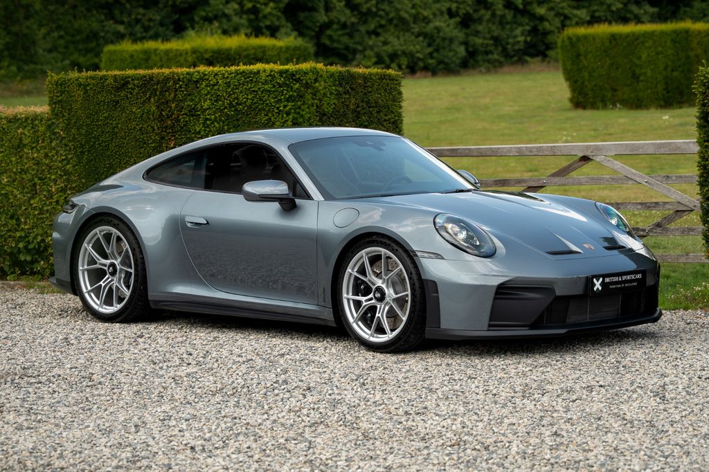 Porsche 992 2025