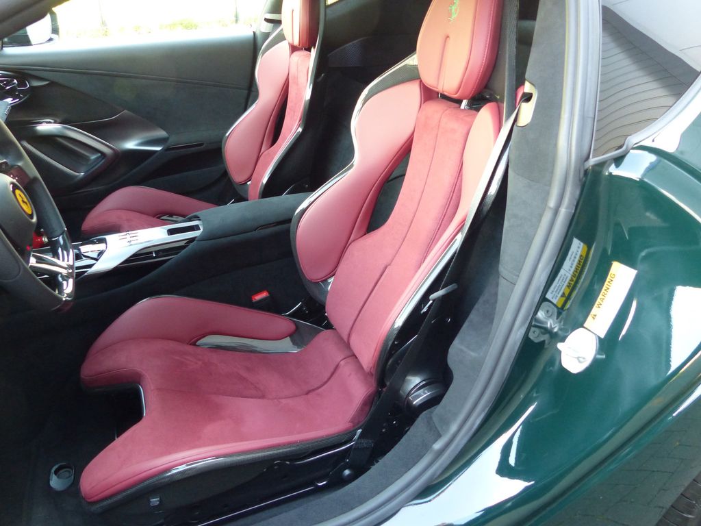 Ferrari 12Cilindri 2025