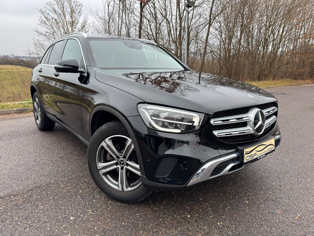 Mercedes-Benz GLC 200 2021