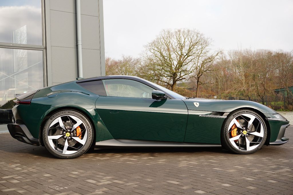 Ferrari 12Cilindri 2025