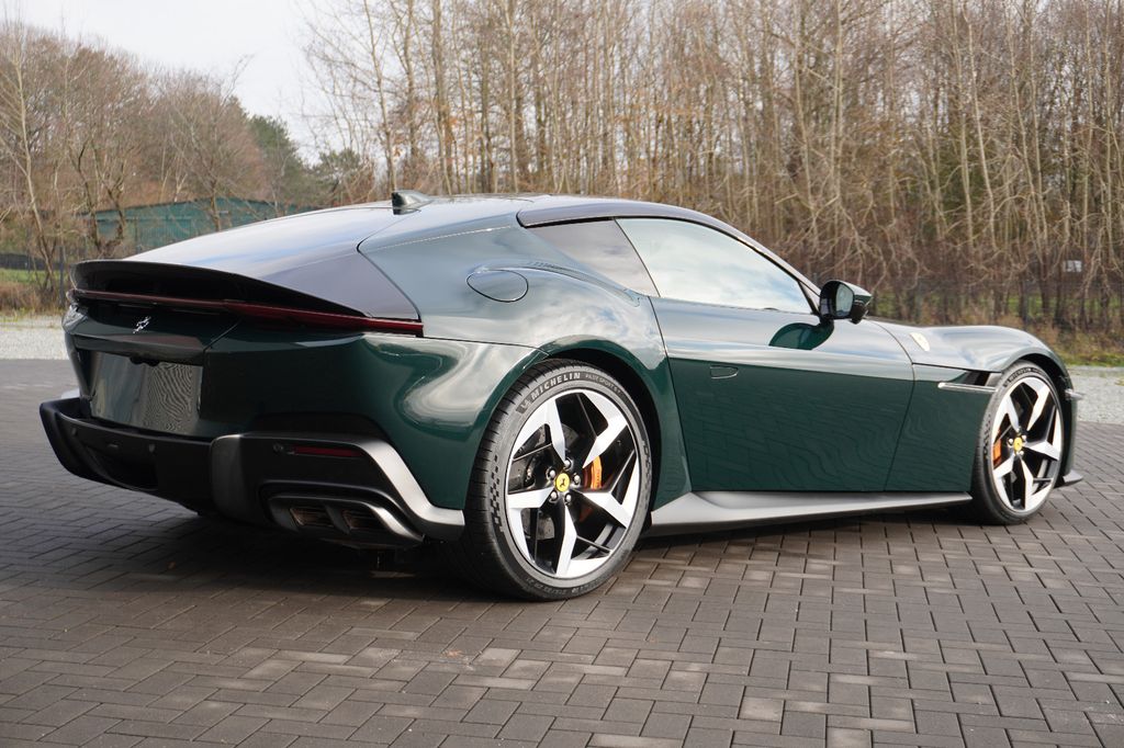 Ferrari 12Cilindri 2025