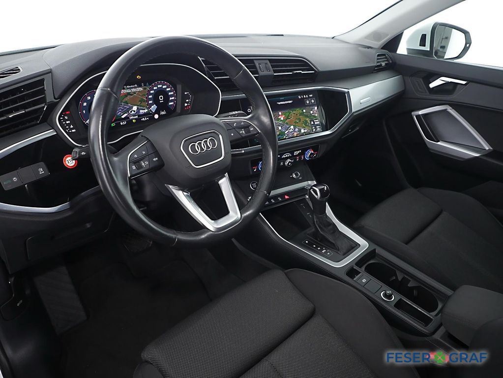 Audi Q3 2023