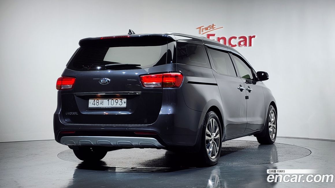 Kia Canival 2018