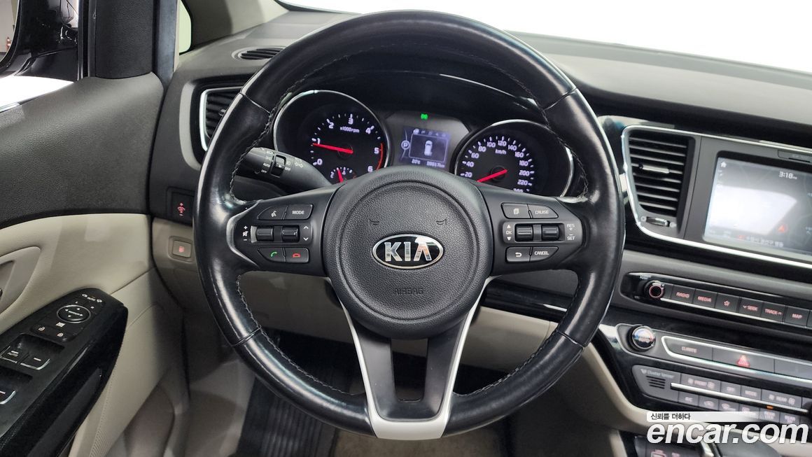 Kia Canival 2018