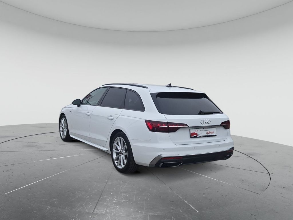Audi A4 2023
