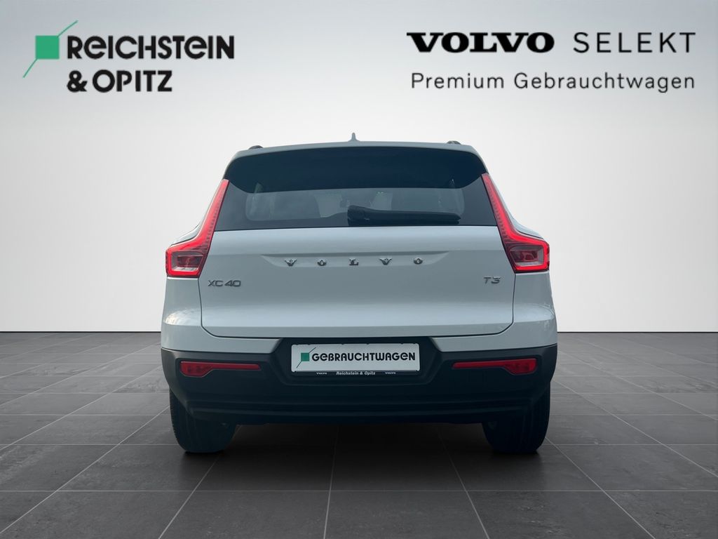 Volvo XC40 2022