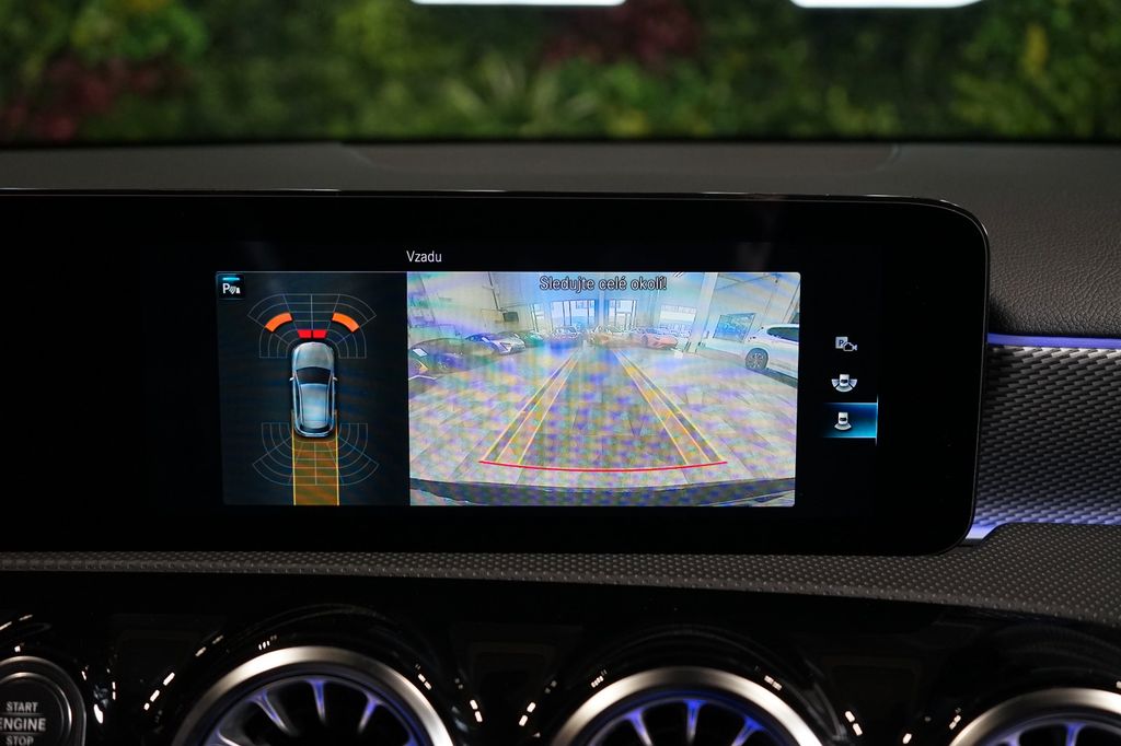 Mercedes-Benz A 180 2021