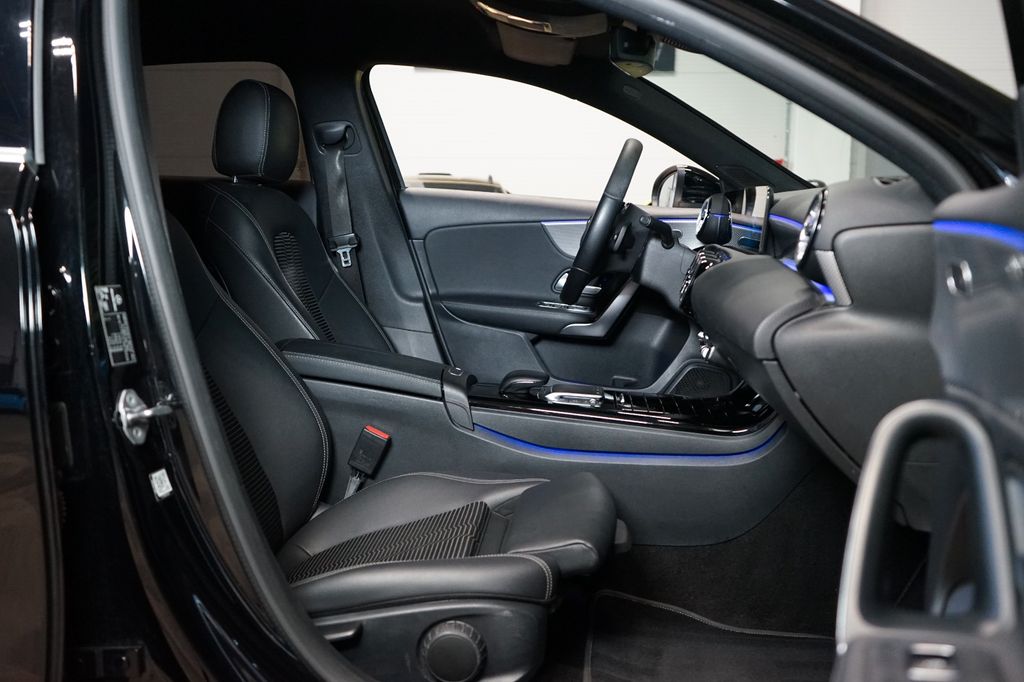 Mercedes-Benz A 180 2021