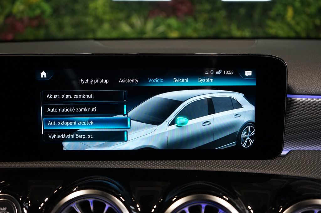 Mercedes-Benz A 180 2021