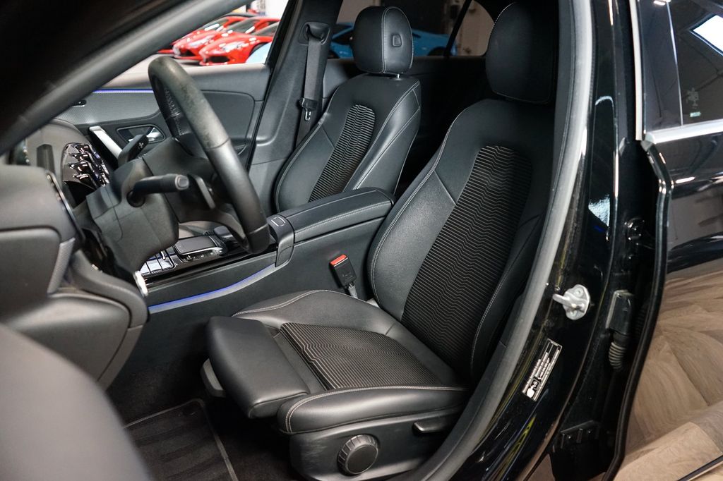 Mercedes-Benz A 180 2021