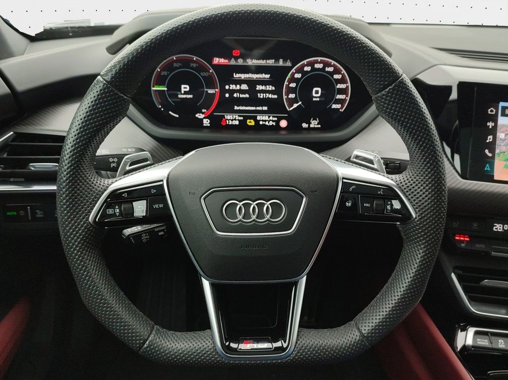 Audi RS e-tron GT 2024