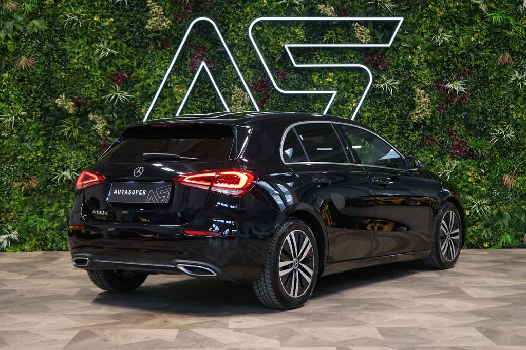 Mercedes-Benz A 180 2021