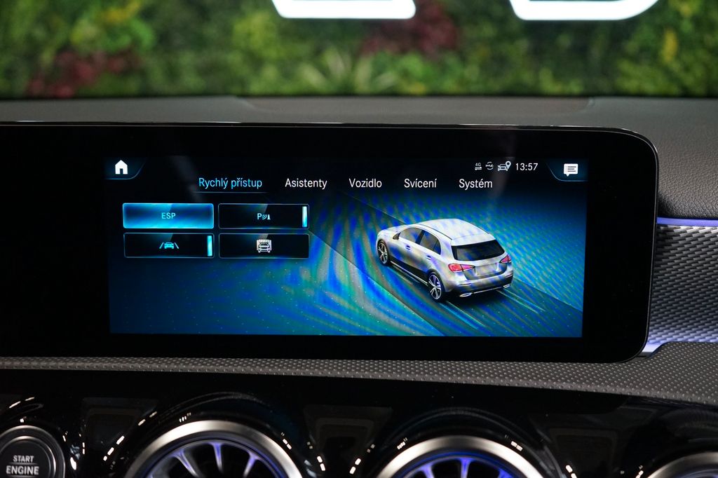 Mercedes-Benz A 180 2021