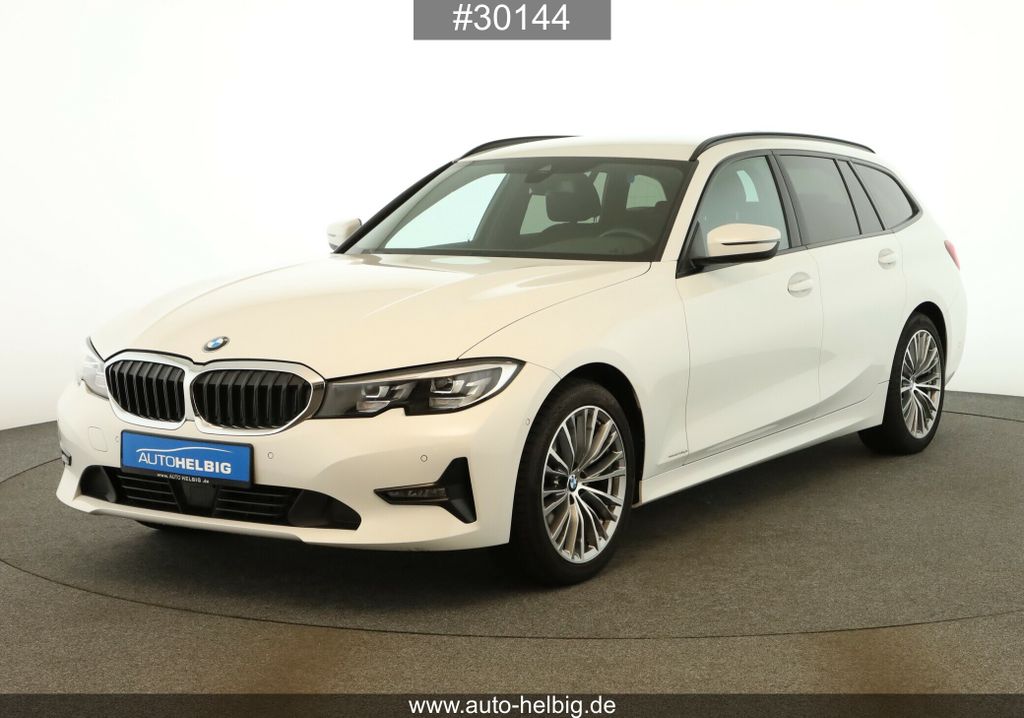 BMW 318 2022