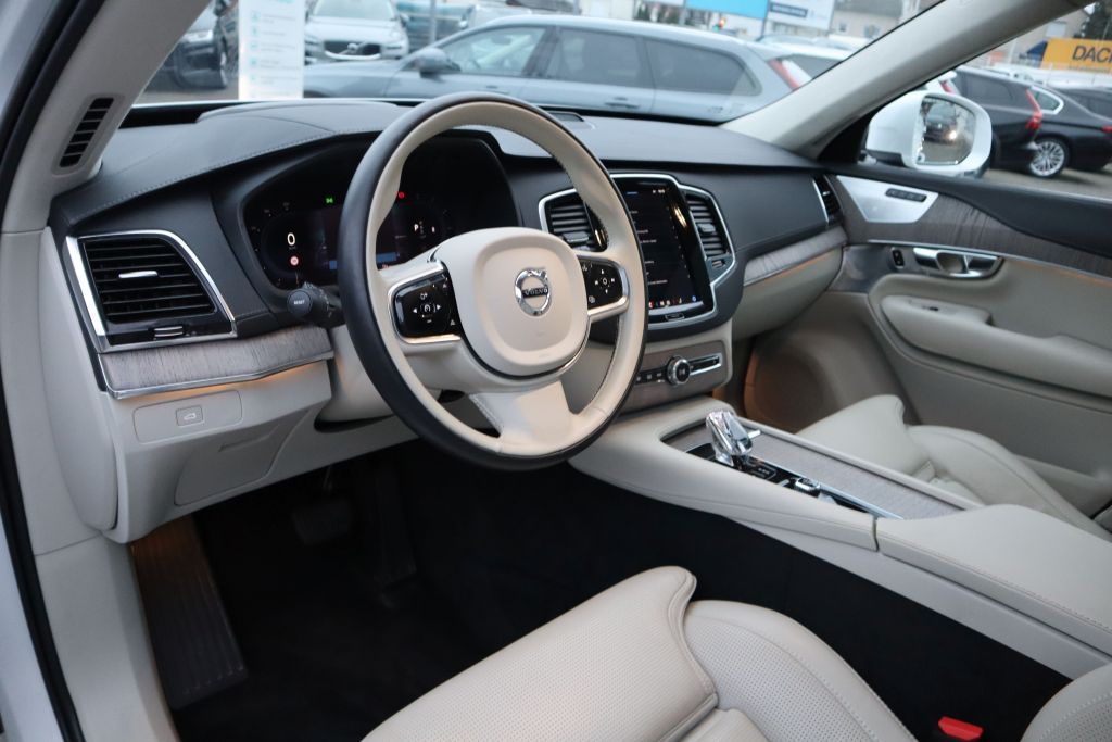 Volvo XC90 2022