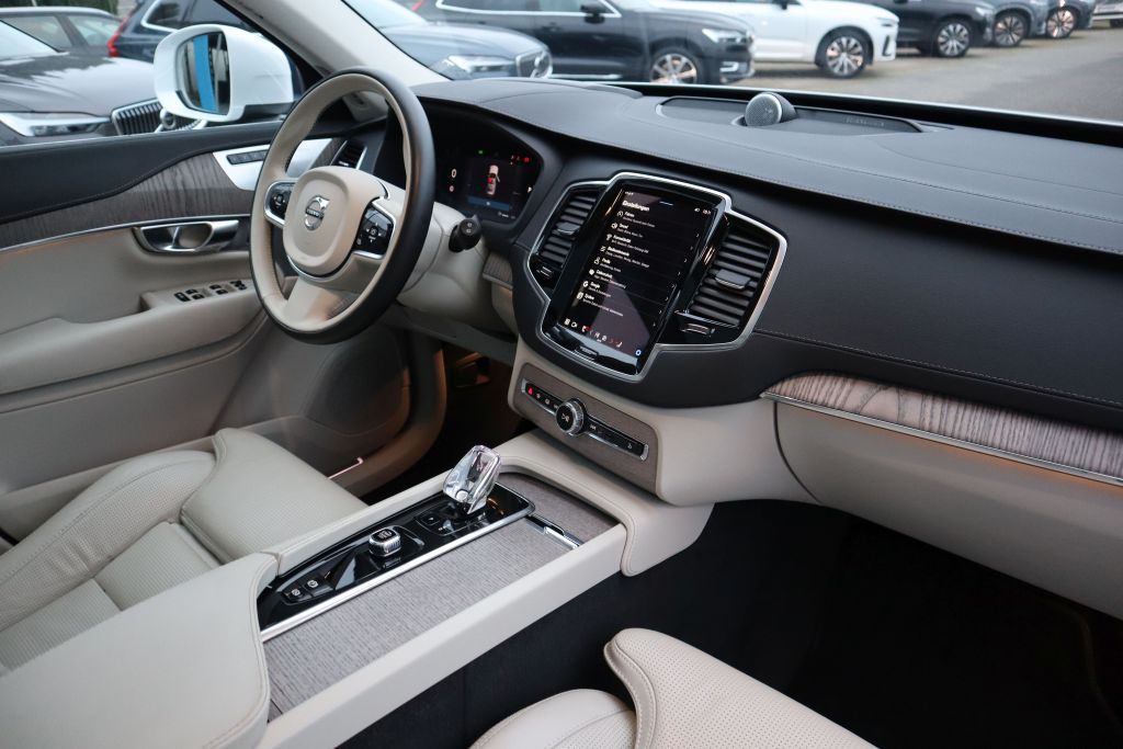 Volvo XC90 2022