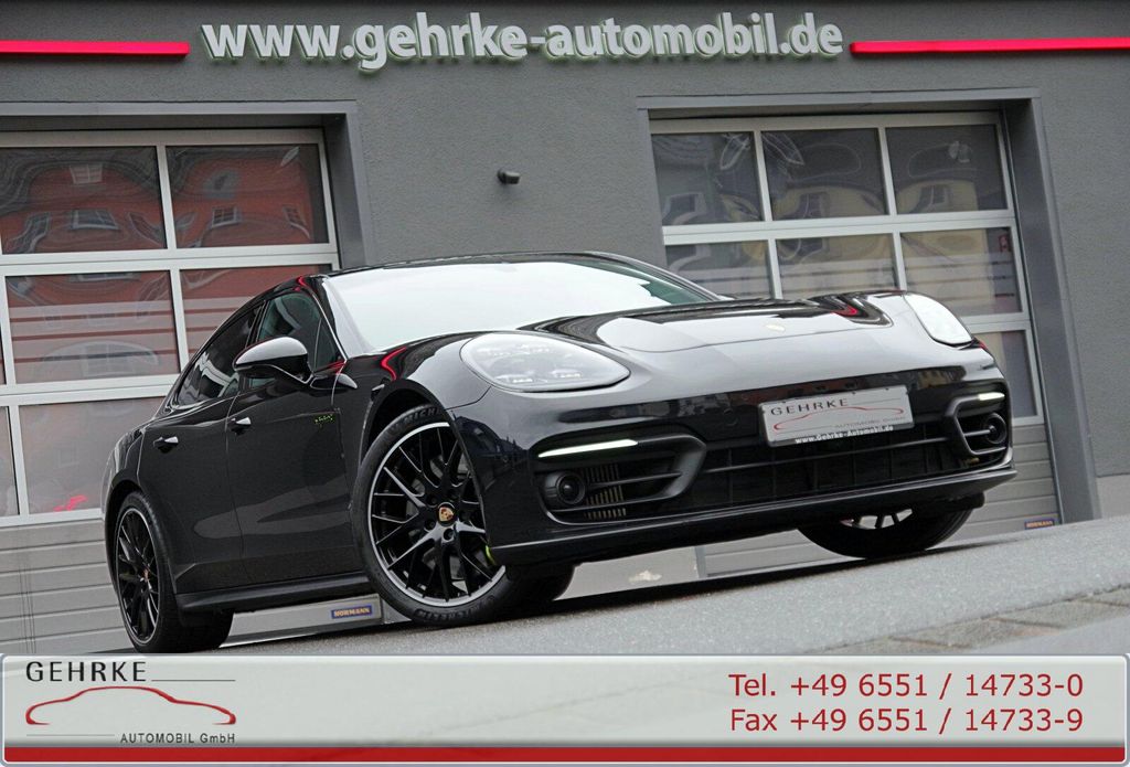 Porsche Panamera 2021