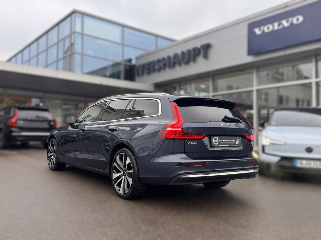 Volvo V60 2022