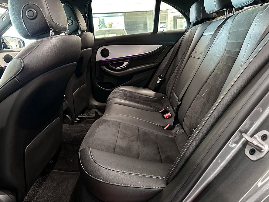 Mercedes-Benz E 300 2022