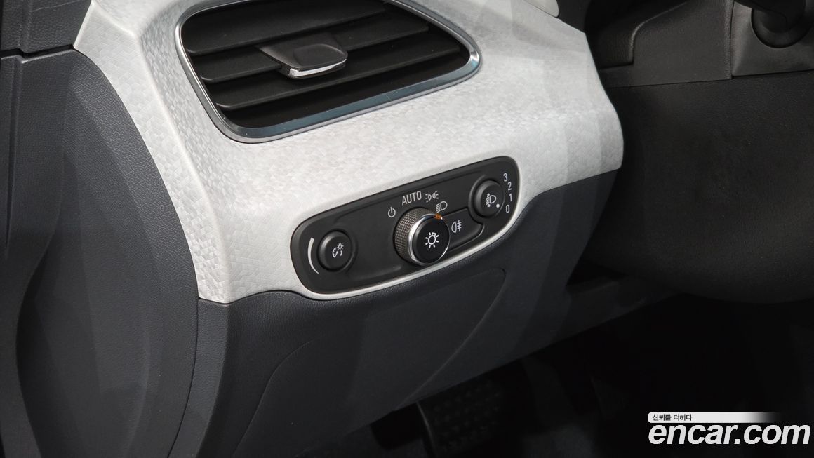 ChevroletGMDaewoo Bolt EV 2018