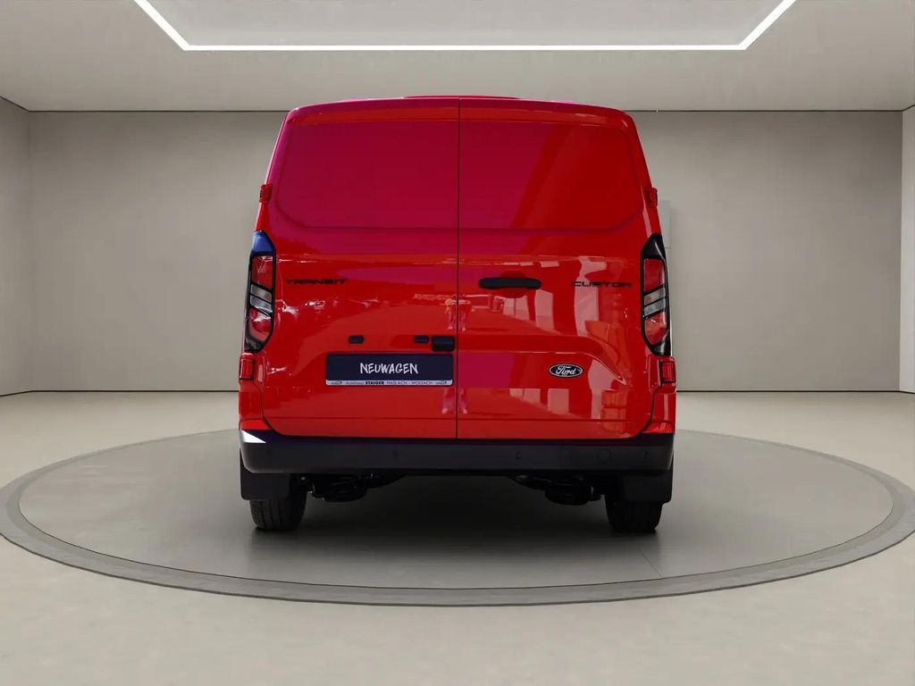 Ford Tourneo Custom 2025