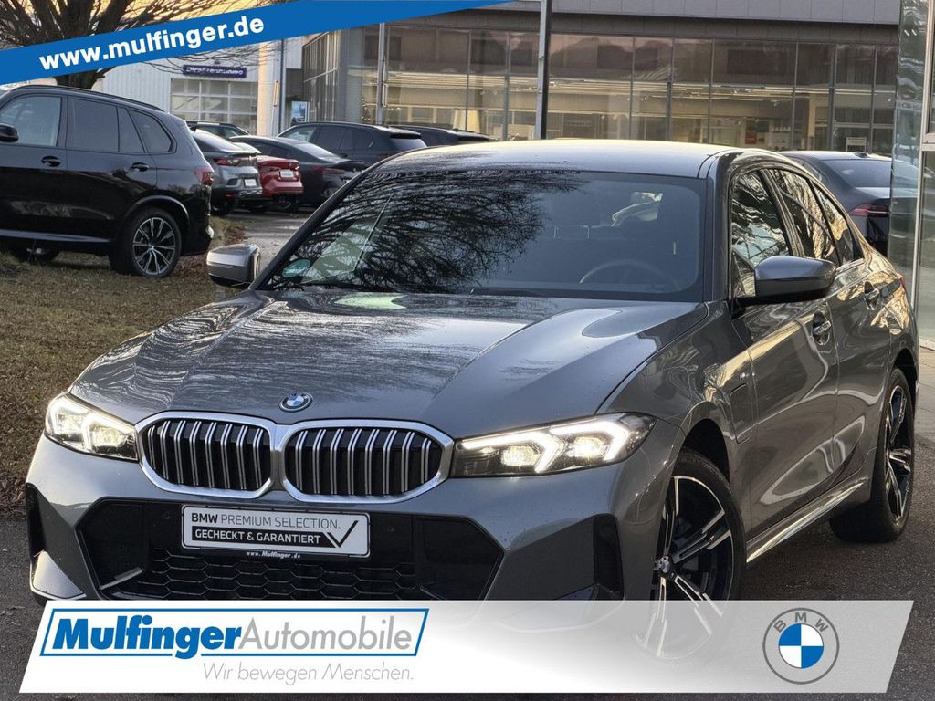 BMW 330 2025