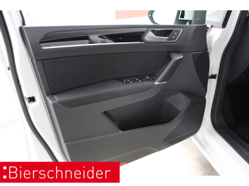 Volkswagen Touran 2023