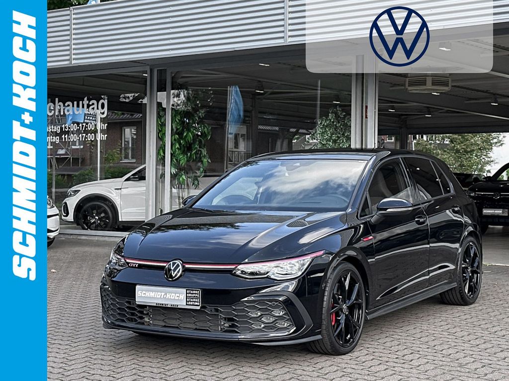 Volkswagen Golf 2024