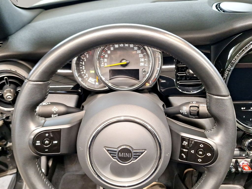 MINI Cooper Cabrio 2022