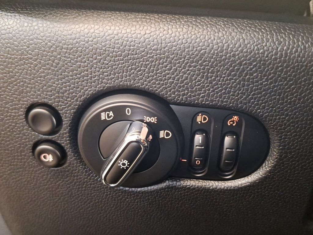 MINI Cooper Cabrio 2022