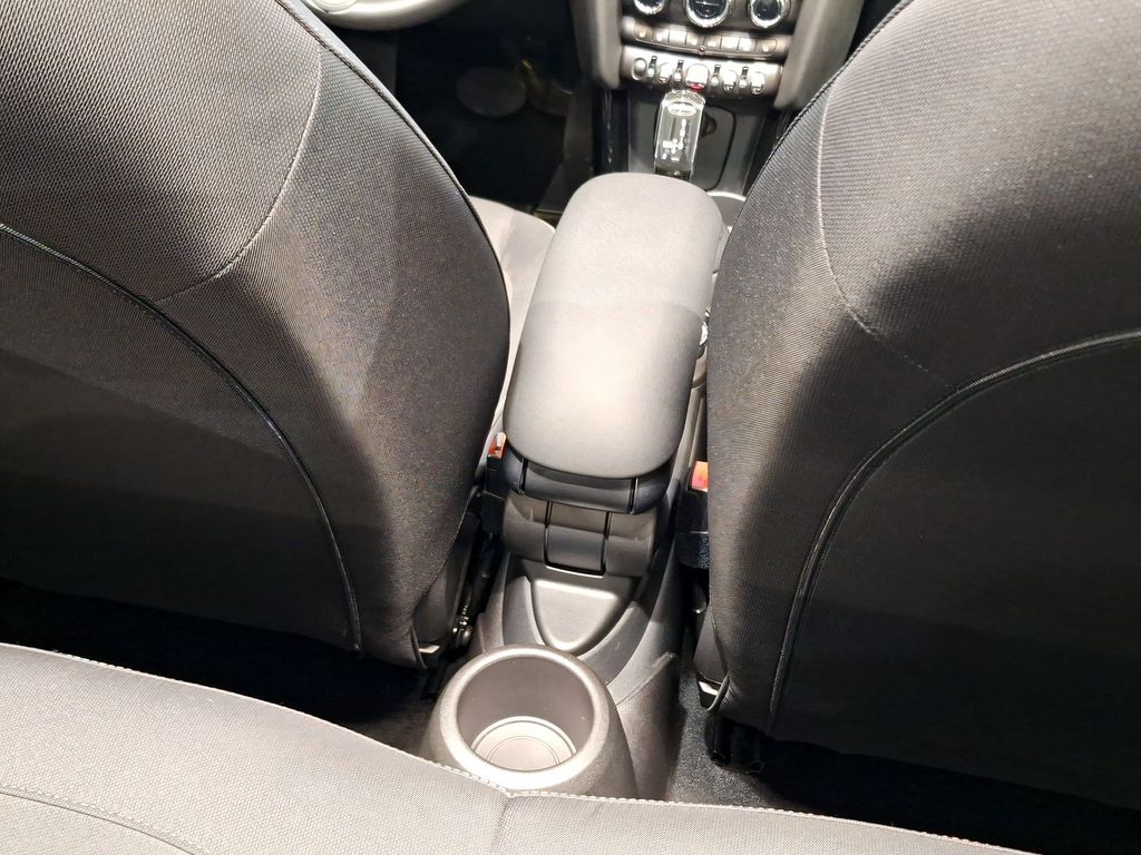 MINI Cooper Cabrio 2022