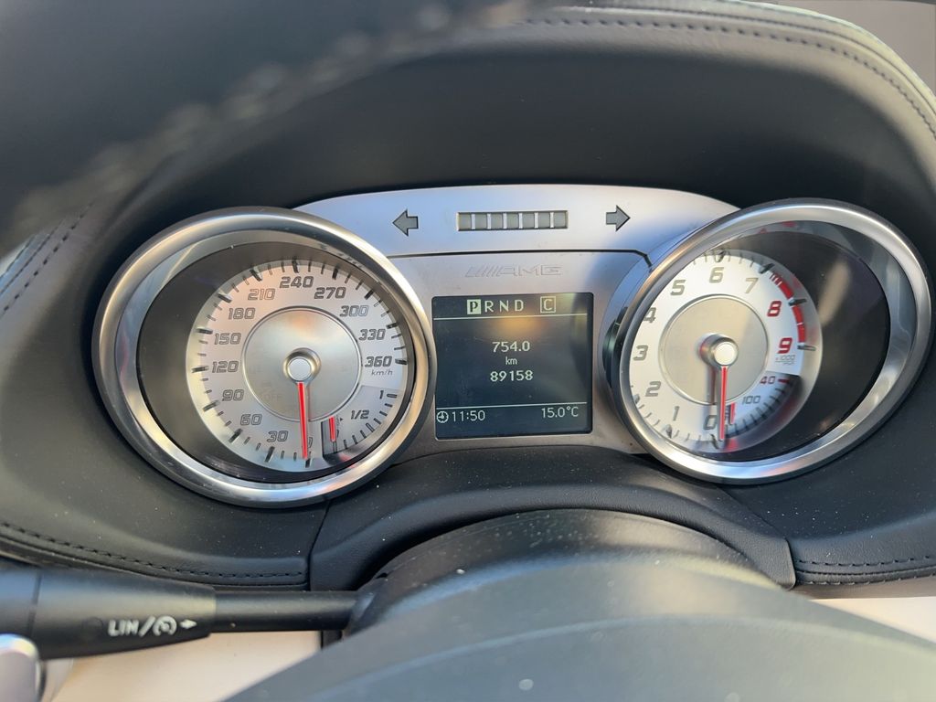 Mercedes-Benz SLS AMG 2011