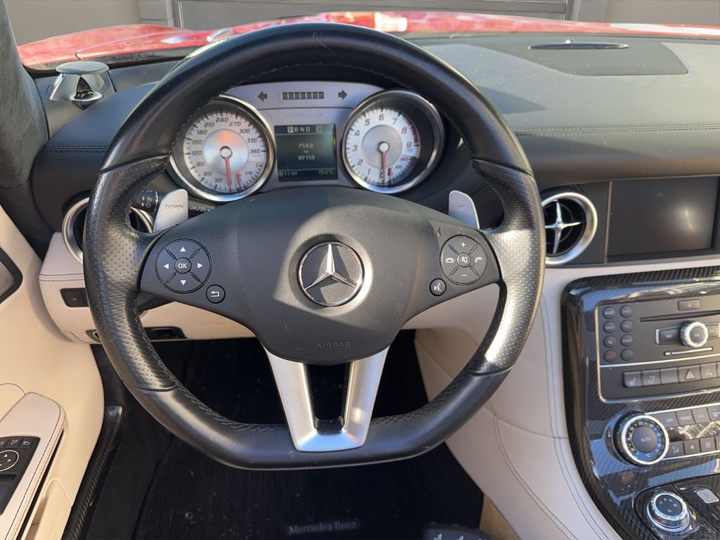 Mercedes-Benz SLS AMG 2011