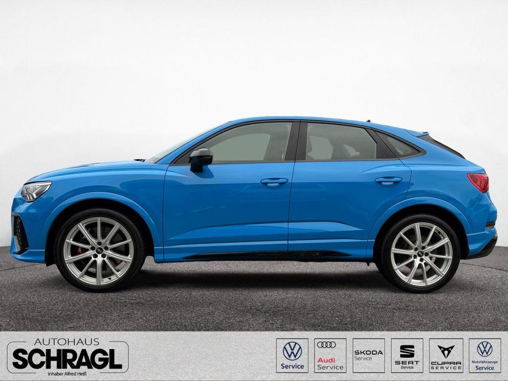 Audi RSQ3 2021