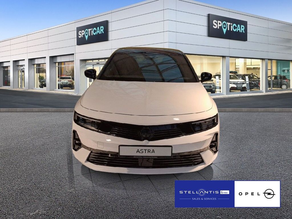 Opel Astra 2024