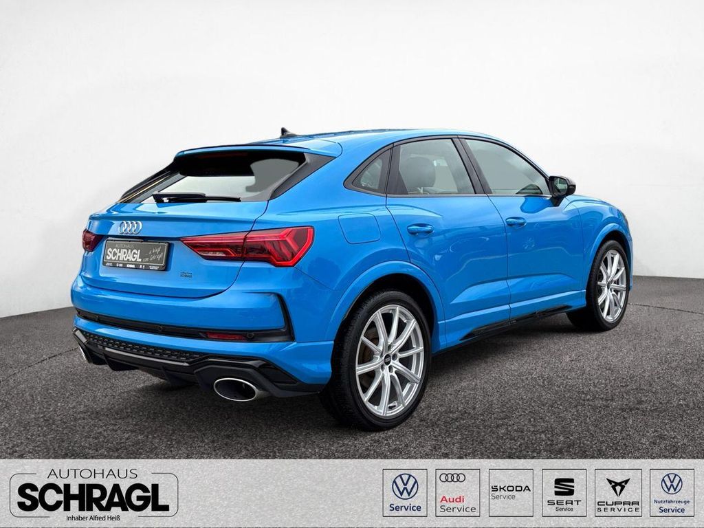 Audi RSQ3 2021