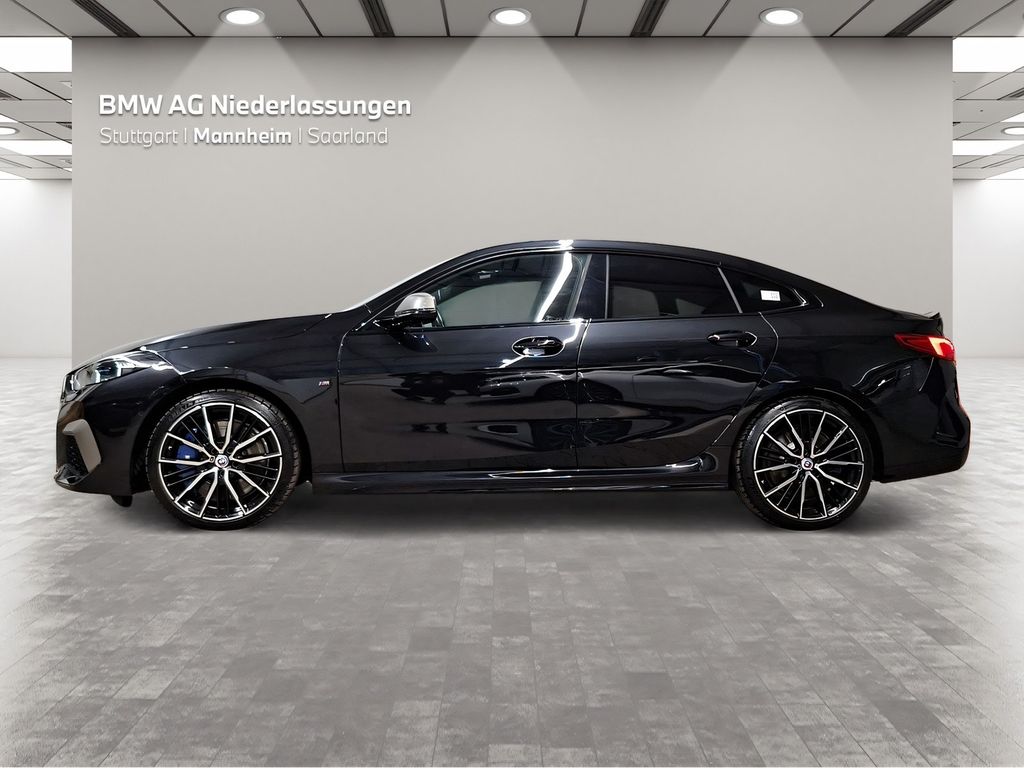 BMW M235 2022
