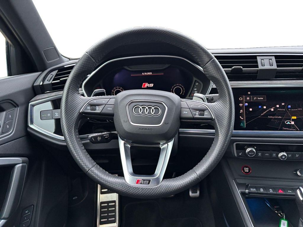 Audi RSQ3 2021