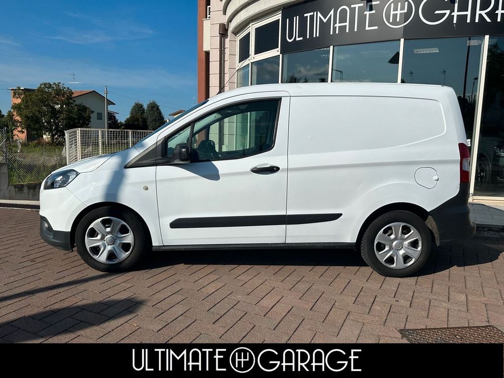 Ford Transit Courier 2022