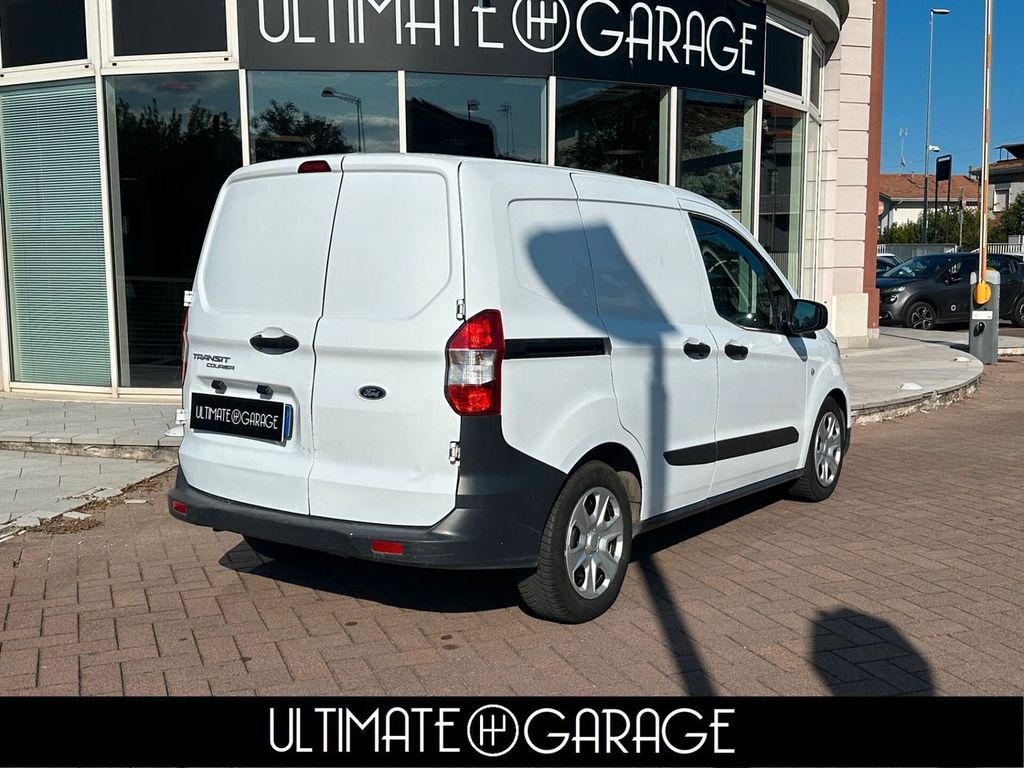 Ford Transit Courier 2022