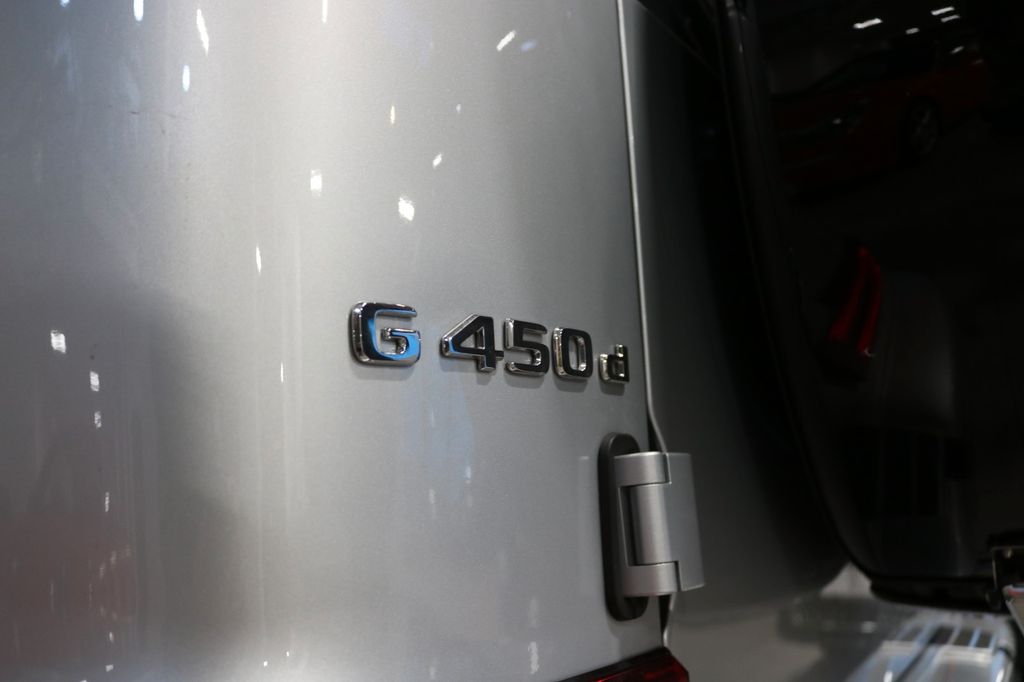 Mercedes-Benz 450 2025