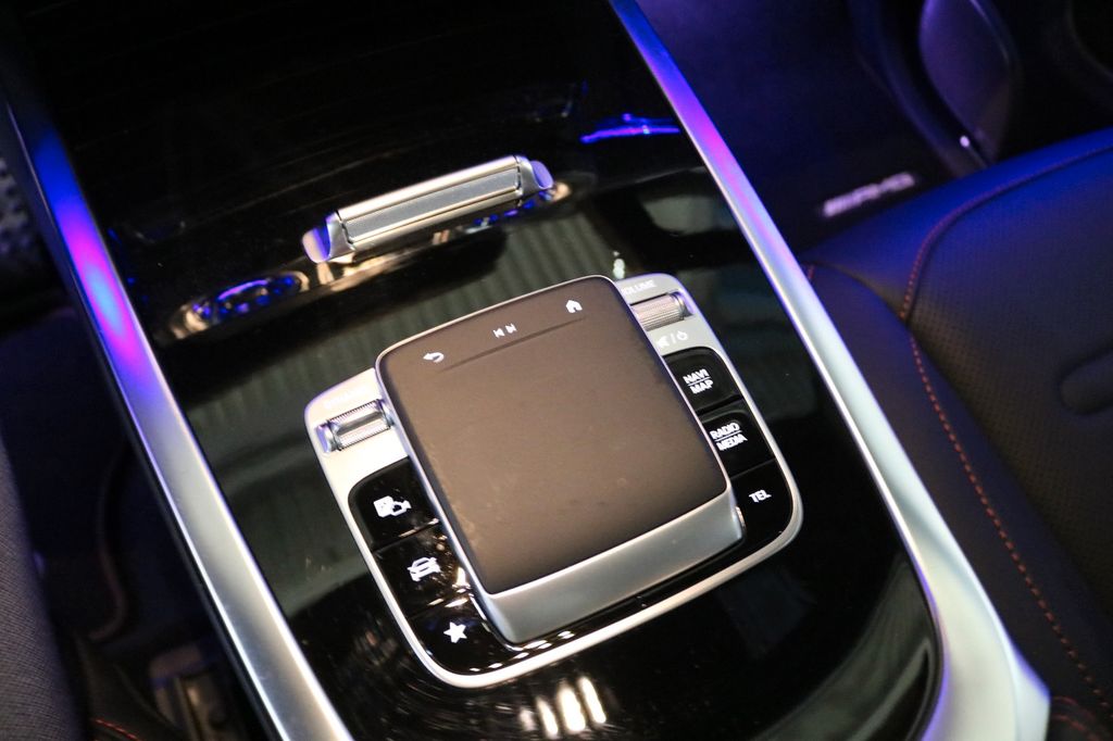 Mercedes-Benz 450 2025