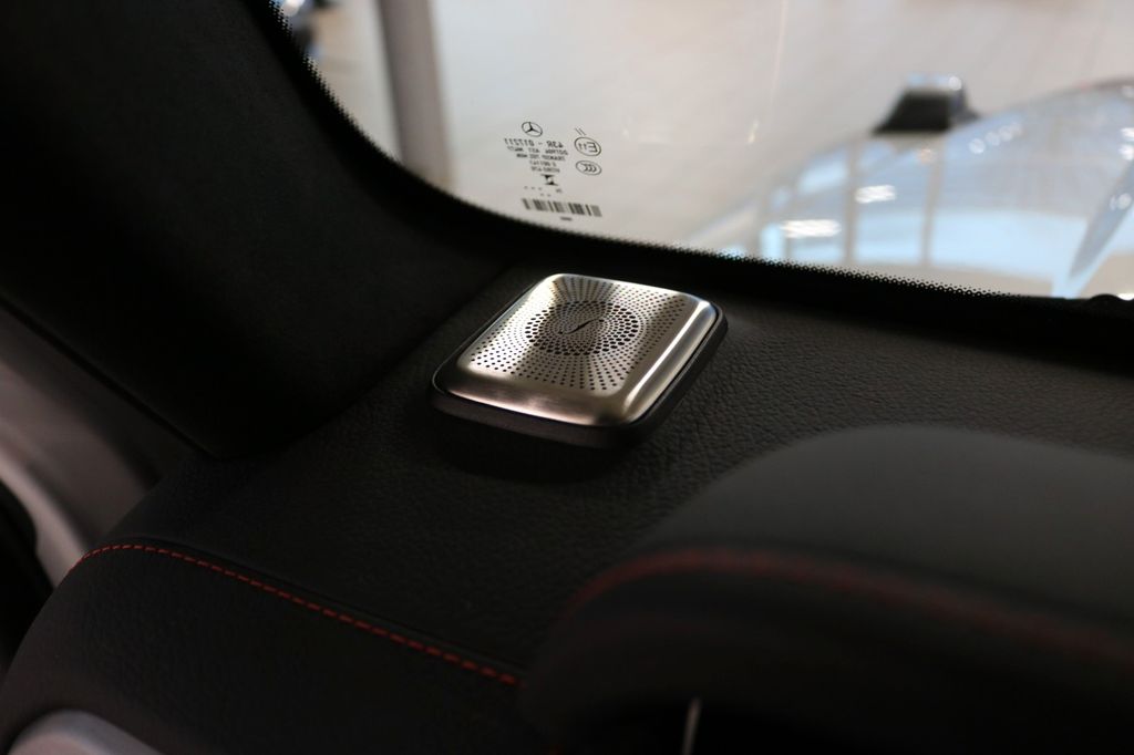 Mercedes-Benz 450 2025