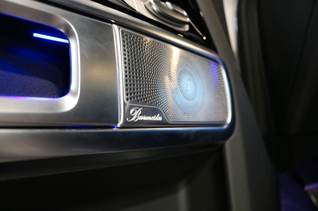 Mercedes-Benz 450 2025