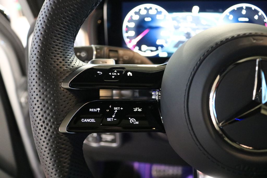 Mercedes-Benz 450 2025