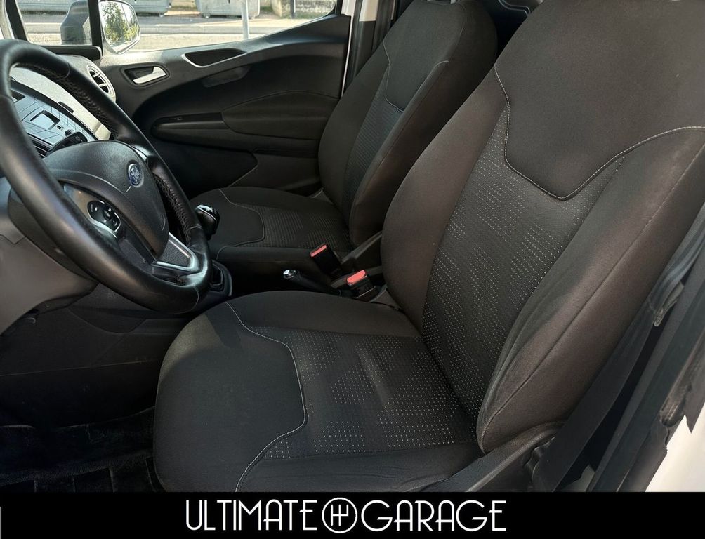 Ford Transit Courier 2022