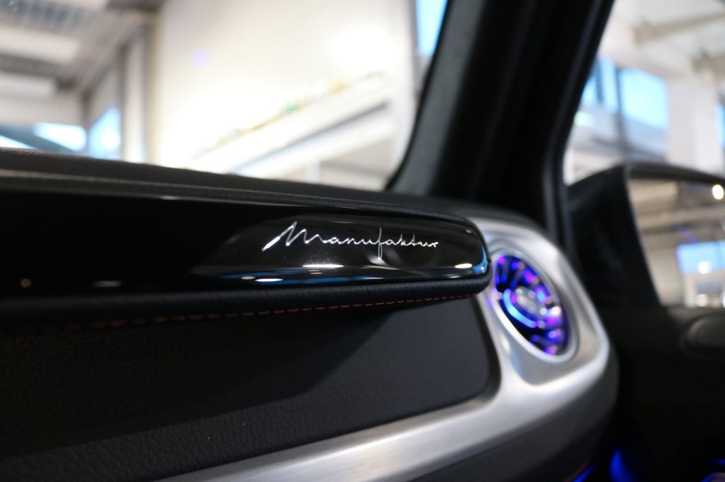 Mercedes-Benz 450 2025