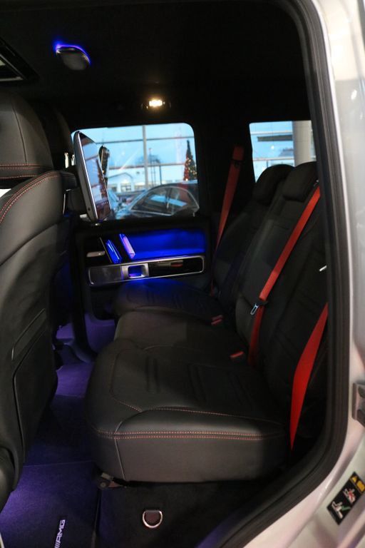 Mercedes-Benz 450 2025